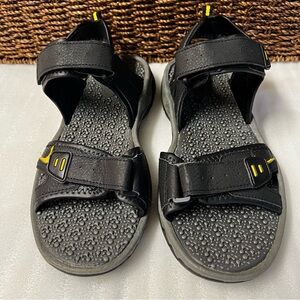 Everest Lykken Men’s Sandals Size 10 NWOT
